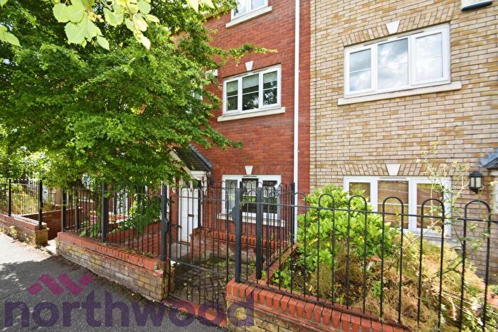 4 Bedroom Town House To Rent In Drayton Road, Norwich, NR3