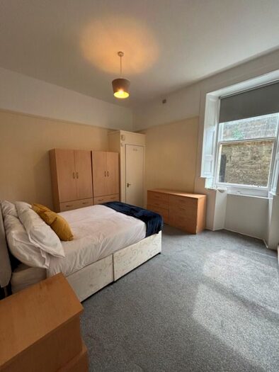 2 Bedroom Flat To Rent In Royal Crescent, New Town, Edinburgh, EH3