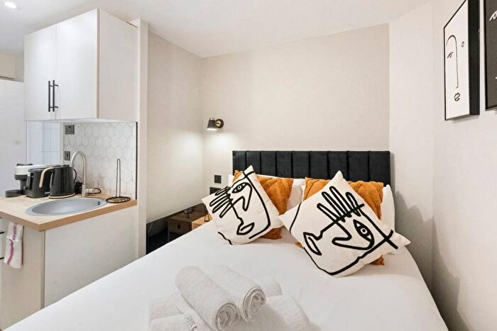 1 Bedroom Studio To Rent In Graham Rd, London, E8