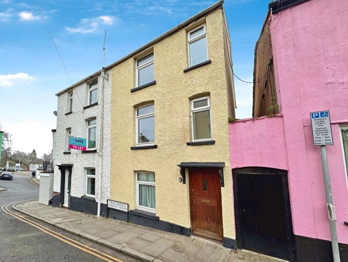3 Bedroom House To Rent In Hardwick Terrace, Chepstow, NP16