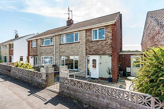 3 Bedroom Semi-detached House For Sale In Ffordd Talygarn, Pontyclun, CF72