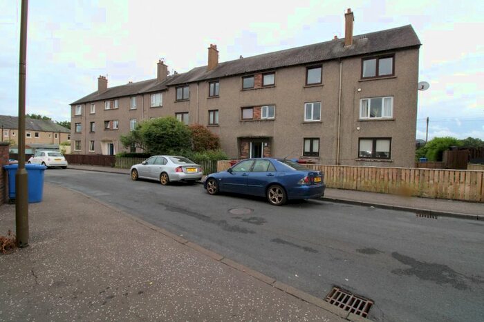 3 Bedroom Flat To Rent In King Street, Falkirk FK2