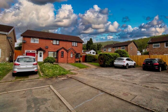 2 Bedroom Terraced House To Rent In Glan-y-ffordd, Taffs Well, Cardiff, CF15