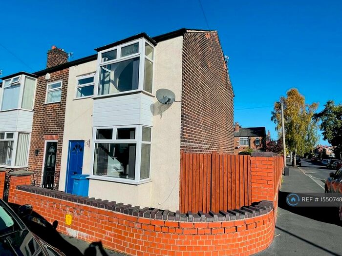 3 Bedroom Terraced House To Rent In Melbourne Street, Stockport, SK5