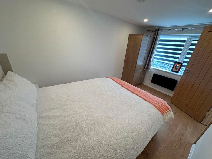1 Bedroom Flat To Rent In Kimble Close, Northampton, NN4
