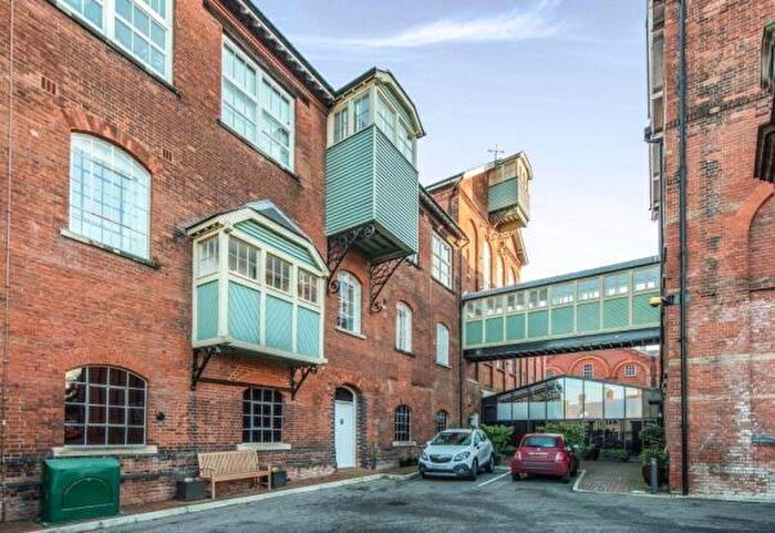 2 Bedroom Flat To Rent In The Tunhouse, Faversham, ME13