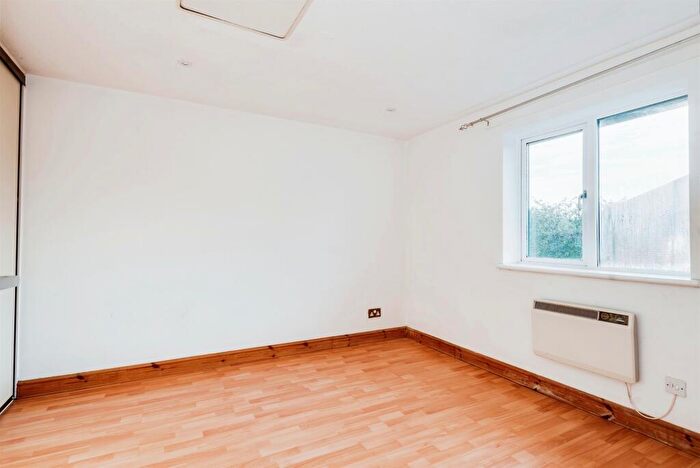 1 Bedroom End Of Terrace House For Sale In Cullerne Close, Abingdon, OX14