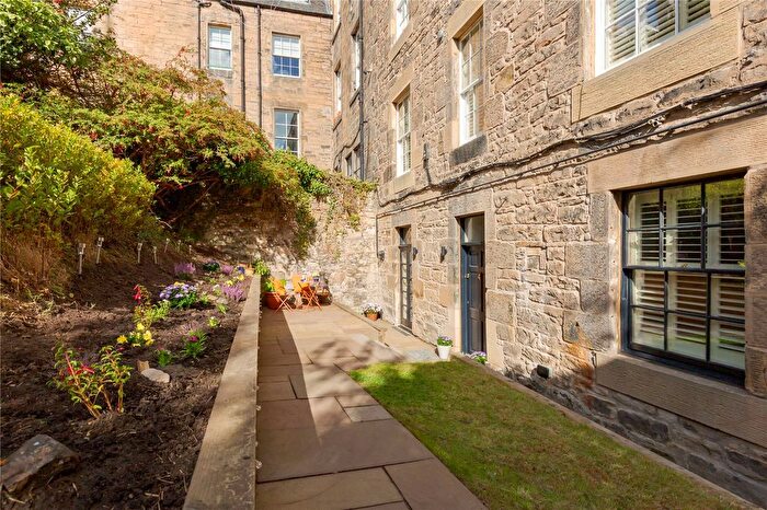 2 Bedroom Flat For Sale In Inverleith Terrace Lane, Inverleith, Edinburgh, EH3