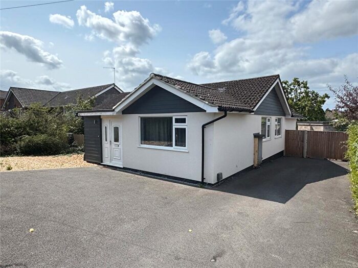 4 Bedroom Bungalow For Sale In Litchford Road, New Milton, Hampshire, BH25