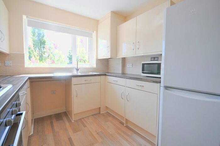 3 Bedroom Terraced House To Rent In Amersham Park Road, Salford, M6