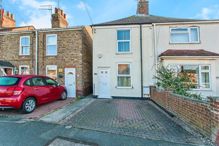 2 Bedroom Semi-Detached House For Sale In Willoughby Road, Boston, Lincolnshire, PE21