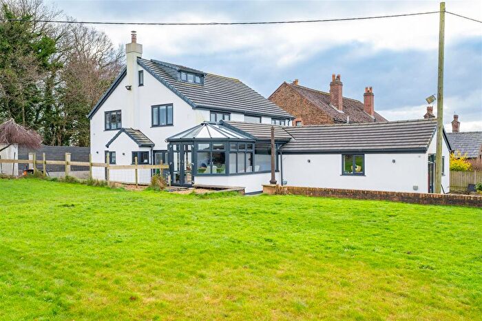 4 Bedroom Detached House For Sale In Mossborough Hall Lane, Rainford, St. Helens, WA11