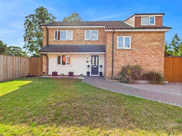 4 Bedroom Detached House For Sale In Astwood Road, Worcester, Worcestershire, WR3