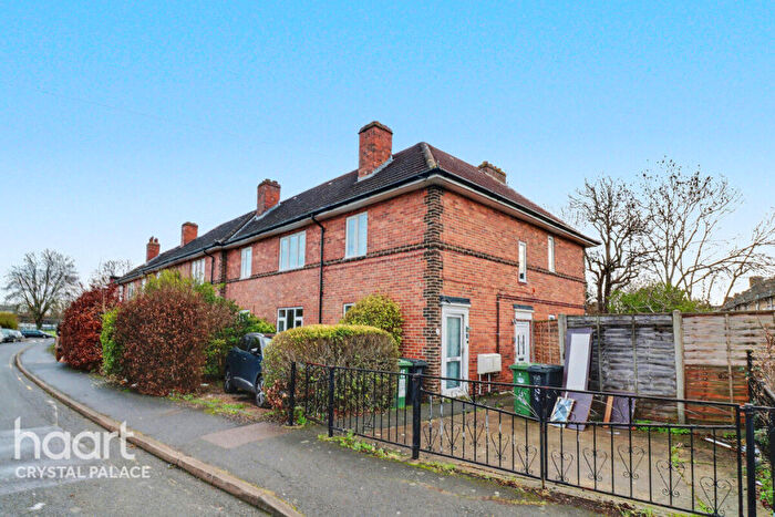 2 Bedroom Flat For Sale In Playgreen Way, London, SE6