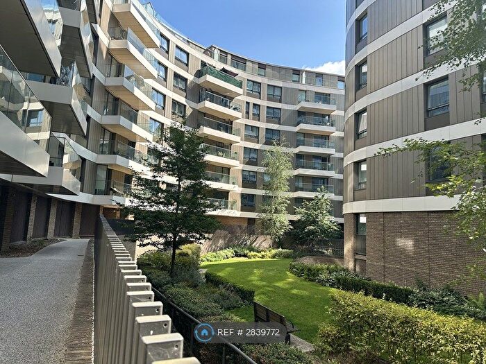 2 Bedroom Flat To Rent In North End Road, Wembley, HA9