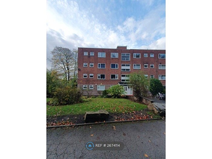 1 Bedroom Flat To Rent In Kensington Court, Salford, M7