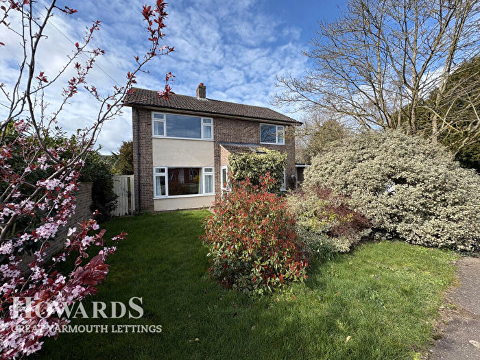 4 Bedroom Detached House To Rent In Alpington, Norwich, NR14