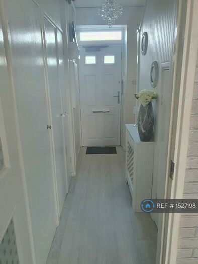 1 Bedroom Flat To Rent In Evelyn Street, Lewisham, SE8