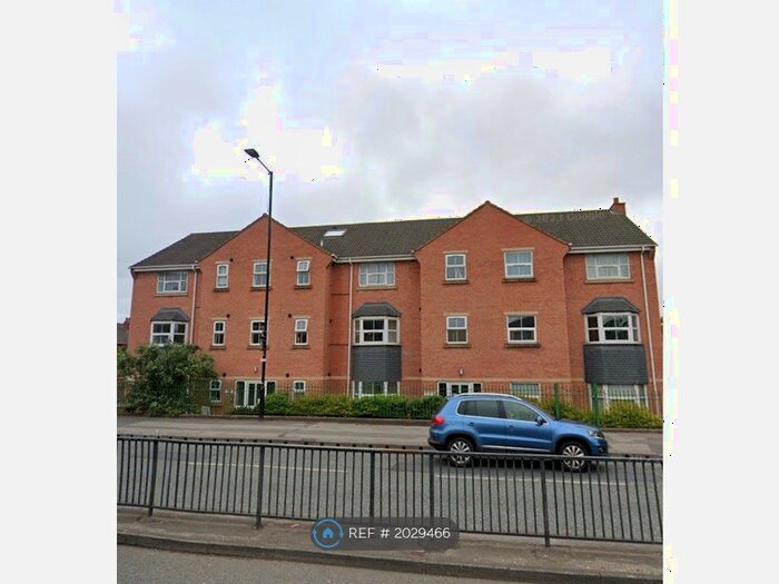 2 Bedroom Flat To Rent In Park View Lodge, Doncaster, DN4