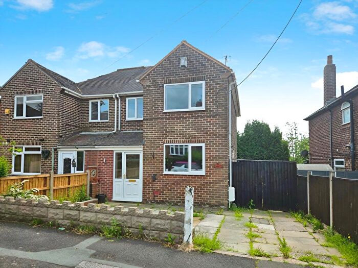 3 Bedroom Semi-Detached House For Sale In Scragg Street, Packmoor, Stoke-on-trent, ST7