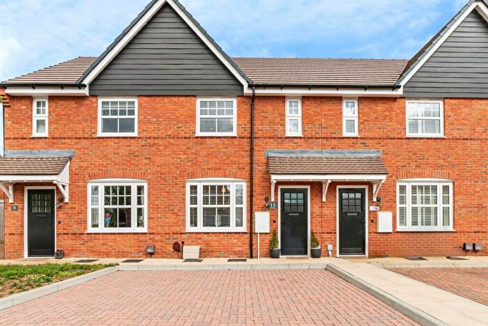 2 Bedroom Terraced House For Sale In Redwood Avenue, Basingstoke, RG23