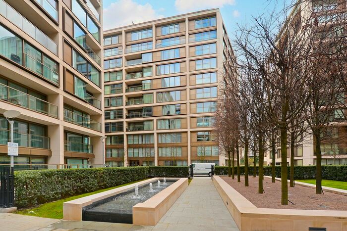 Parking/garage To Rent In Benson House, Radnor Terrace London, W14
