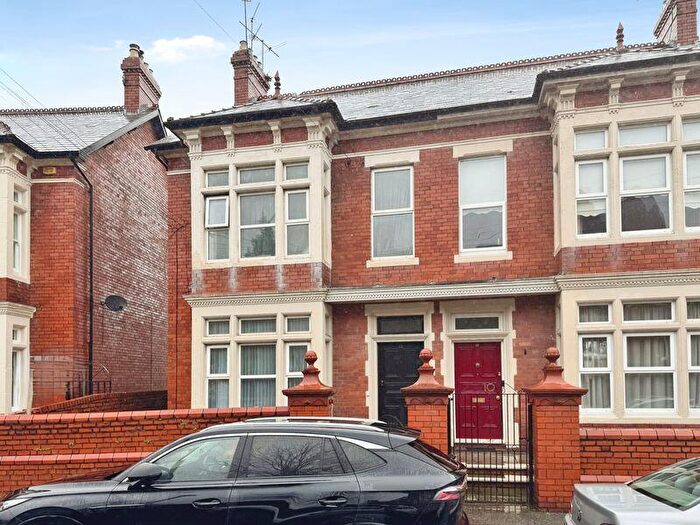 1 Bedroom Flat To Rent In Fields Park Road, Newport, NP20