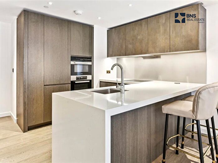 2 Bedroom Flat To Rent In Carnation Way, Thames City, Nine Elms, London, SW8