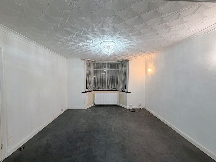 3 Bedroom Semi Detached House To Rent In Halsbury Road East, Northolt, UB5