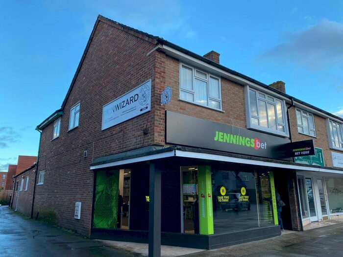 3 Bedroom Flat To Rent In The Broadway Thatcham, RG19