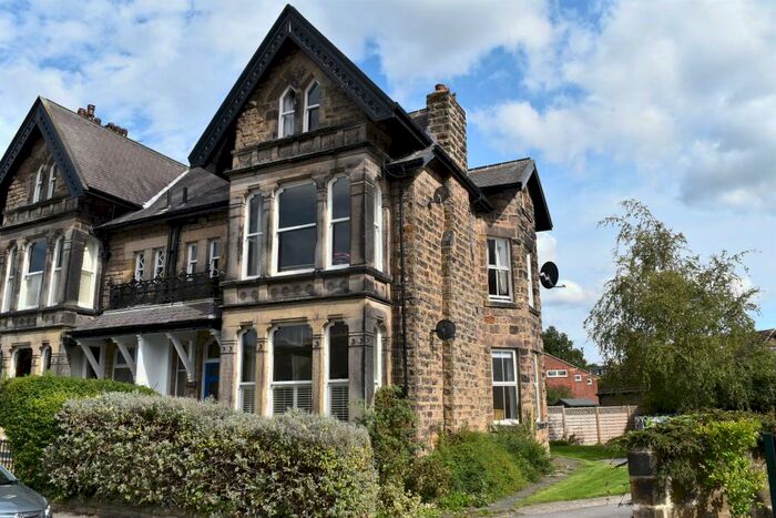 2 Bedroom Apartment To Rent In South Park Road, Harrogate, HG1
