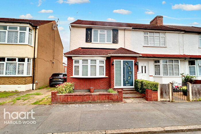 3 Bedroom End Of Terrace House For Sale In Ethelburga Road, Harold Wood, RM3