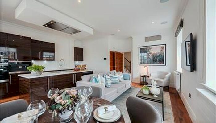 3 Bedroom Flat To Rent In Palace Wharf Apartments, Fulham, London, W6