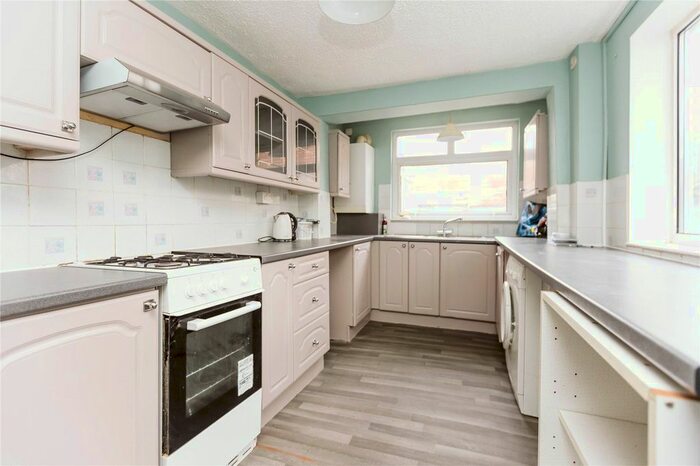 2 Bedroom Detached House To Rent In Carlton Park, Whitehall, Bristol, BS5