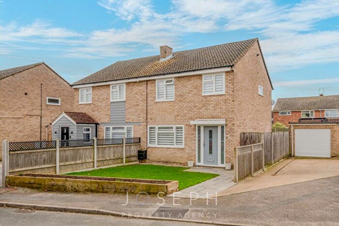 3 Bedroom Semi Detached House For Sale In Roundridge Road, Capel St. Mary, IP9