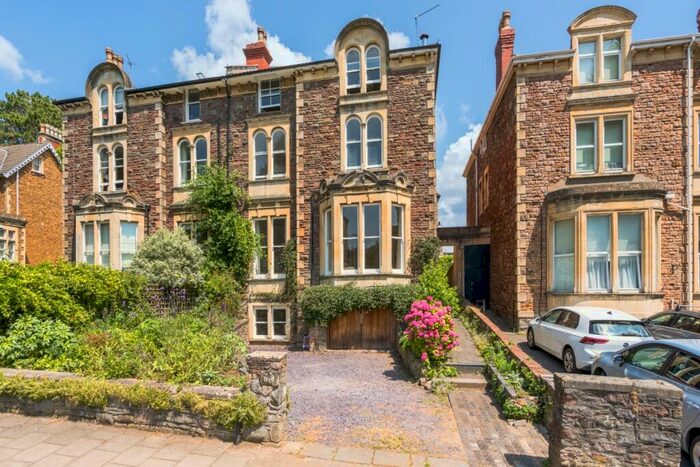 5 Bedroom Maisonette To Rent In St. Johns Road Bristol, BS8