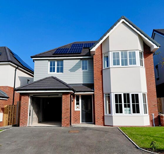 4 Bedroom House To Rent In Fford Trellan, Glan Conwy, LL28