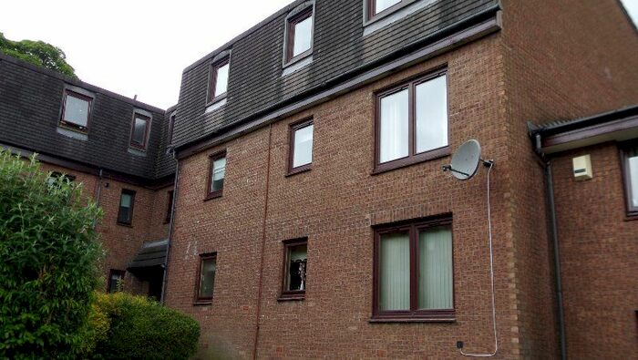 1 Bedroom Flat To Rent In Westland Gardens, Paisley, Renfrewshire, PA2