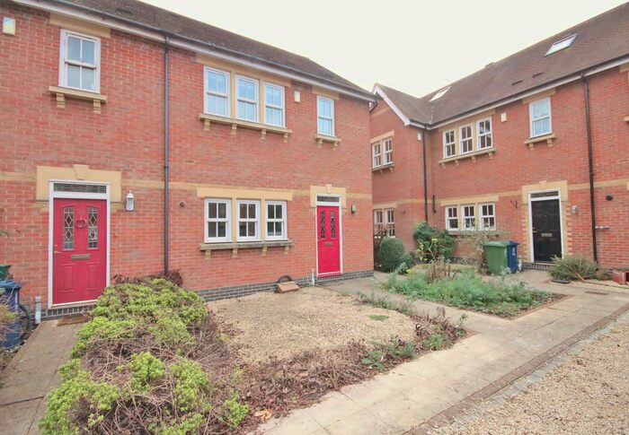 3 Bedroom End Of Terrace House To Rent In Rutherway, Oxford OX2