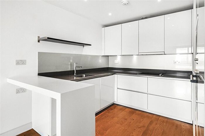 2 Bedroom Apartment To Rent In Leonard Street, Shoreditch, London, EC2A