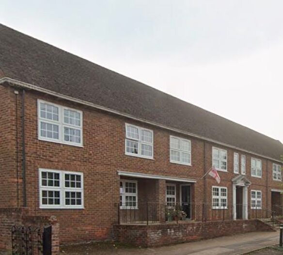 1 Bedroom Flat To Rent In High Street, Hungerford, RG17