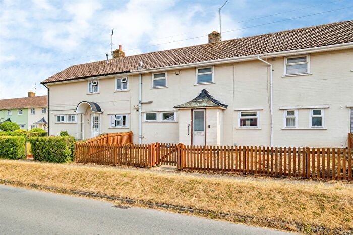 4 Bedroom Terraced House For Sale In Antrobus Road, Amesbury, Salisbury, SP4
