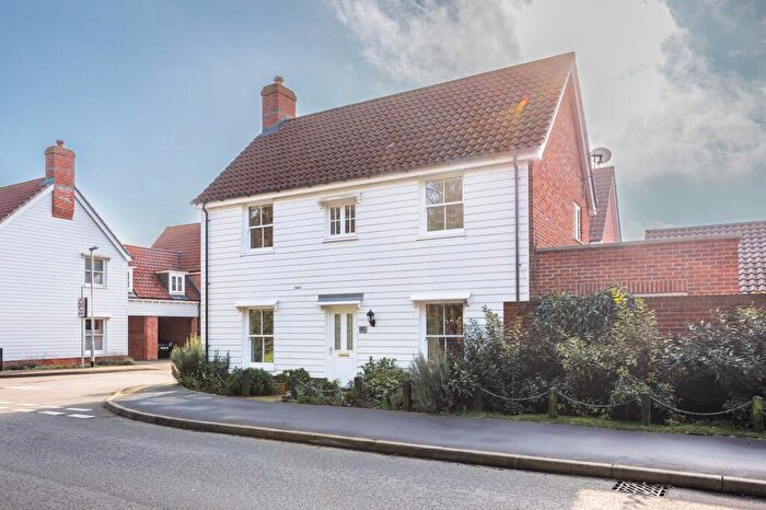 4 Bedroom Property For Sale In Immaculately Presented Four Bedroom Family Home In Swanton Morley., NR20