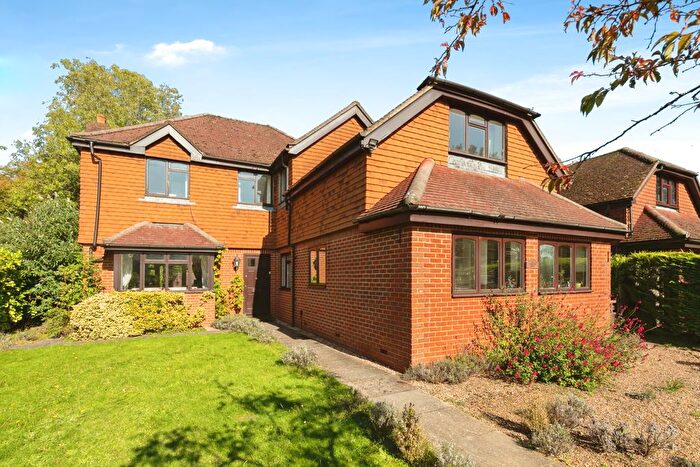 4 Bedroom Detached House For Sale In Langham Road, Robertsbridge, East Sussex, TN32