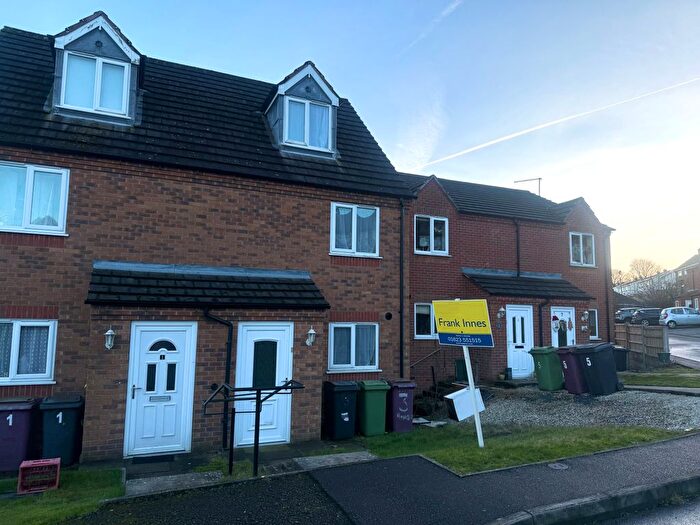 3 Bedroom Property To Rent In Haworth Close, Alfreton, DE55