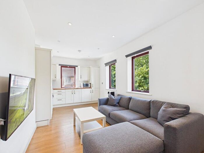 1 Bedroom Flat For Sale In Unit, Midland Way, Thornbury, BS35