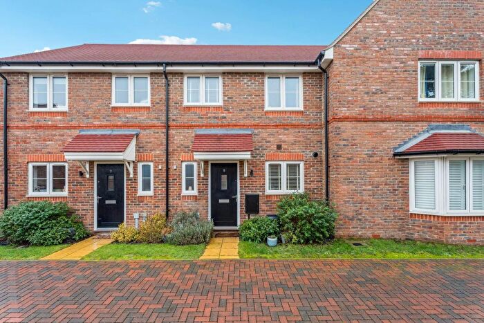 2 Bedroom Terraced House For Sale In Blainways Avenue, Tring, HP23