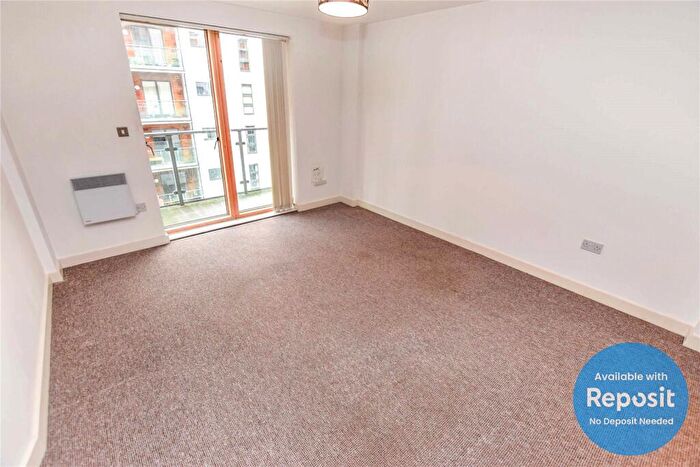 2 Bedroom Flat To Rent In Masson Place, Hornbeam Way, Green Quarter, Manchester, M4