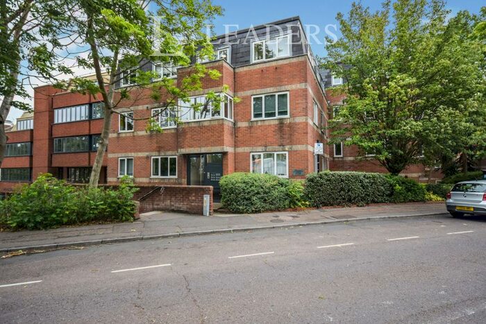 1 Bedroom Flat To Rent In Raleigh Court, Rouen Road, Norwich, NR1