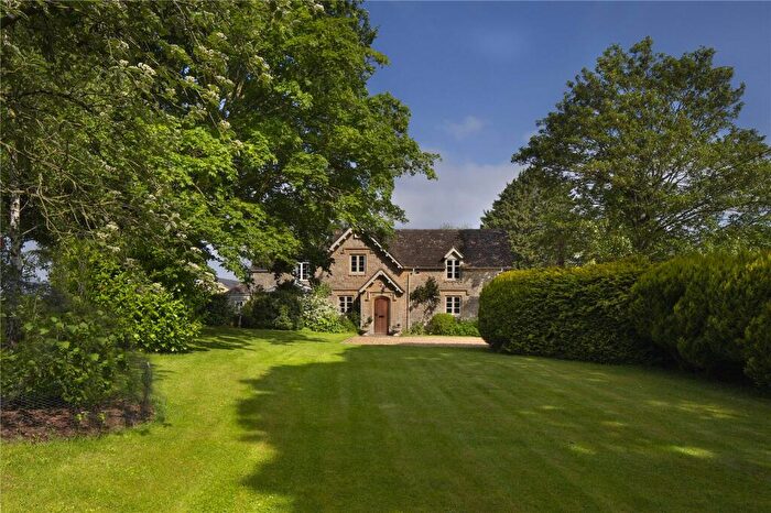 5 Bedroom Detached House For Sale In Middleton Stoney, Bicester, Oxfordshire, OX25